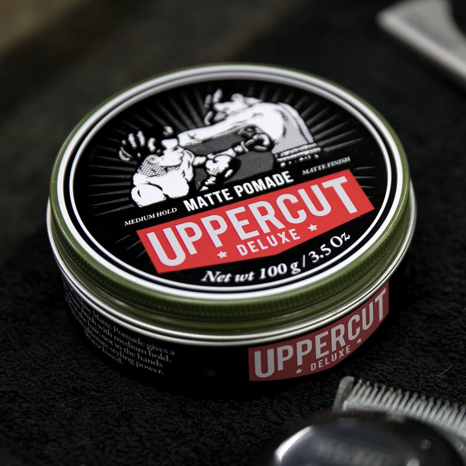 Pomade : comment l'utiliser et quelle est la meilleure ? [Guide]