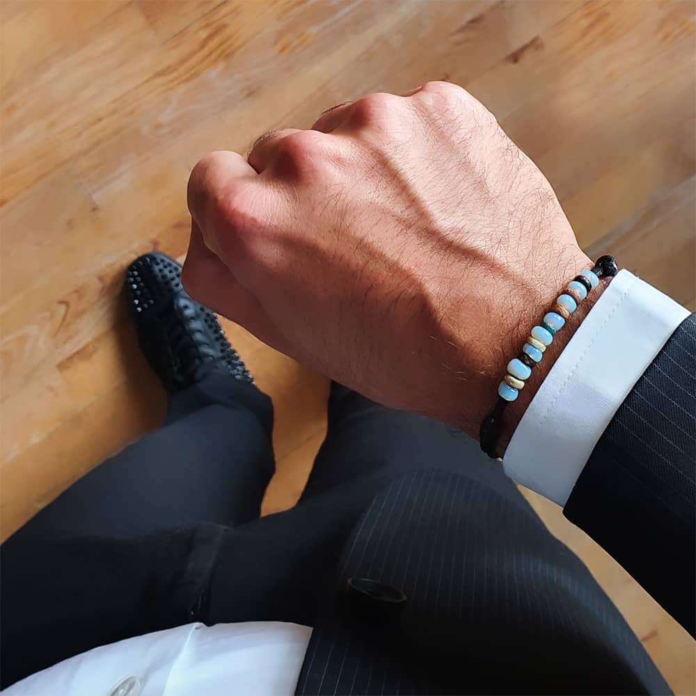 Sélection d'accessoires pour hommes à offrir : un bracelet MV Bracelet