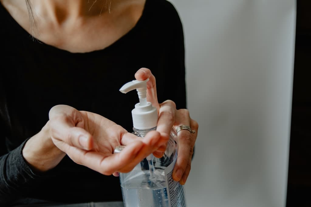 Enlever Tache Gel Hydroalcoolique Sur Simili Cuir