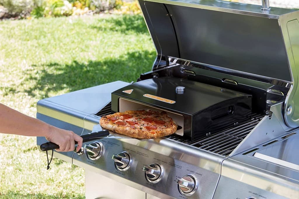 Comment transformer son barbecue en four à pizza