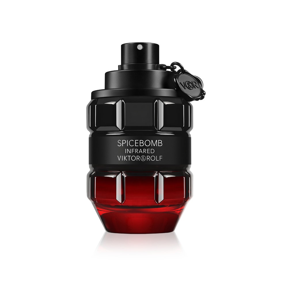 Les meilleurs parfums hommes 2022 Spicebomb Infrared