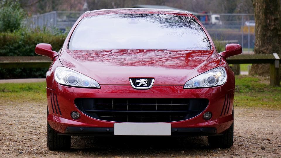 Conseils pour acheter une voiture Peugeot d'occasion en ligne