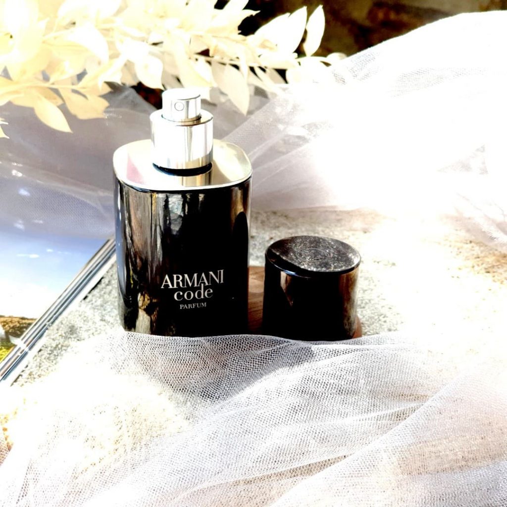 Armani Code Parfum, fragrance suave et sens<uelle