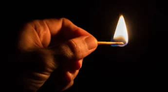 Comment fonctionne l’assurance en cas d’incendie chez soi