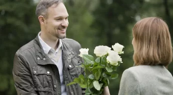 Célibataire après 40 ans comment retrouver l'amour en ligne