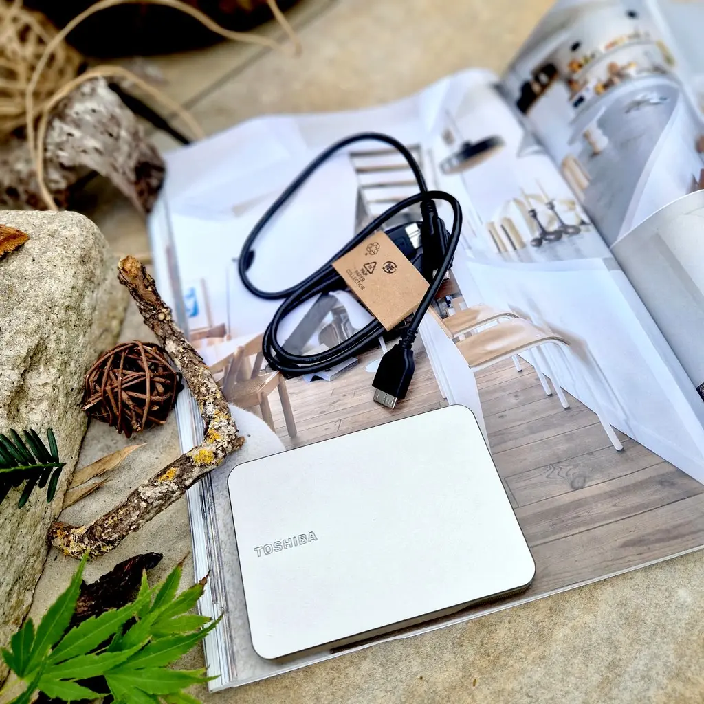 Toshiba Canvio Flex 