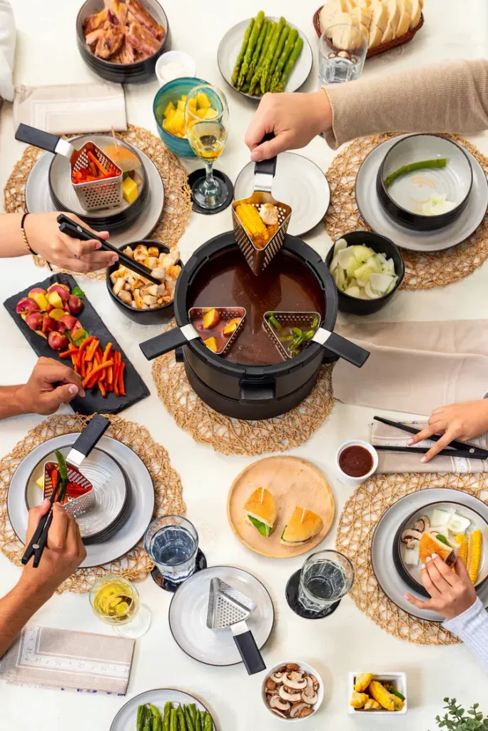 Le plaisir d'une fondue au chocolat