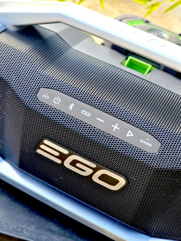 EGO SK1800E Design et robuste