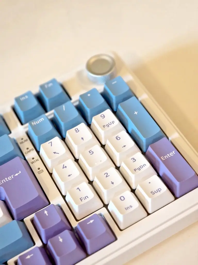 Clavier gaming avec pavé numérique